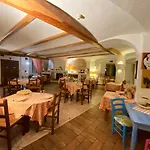Tipica Sa Corte Penzion