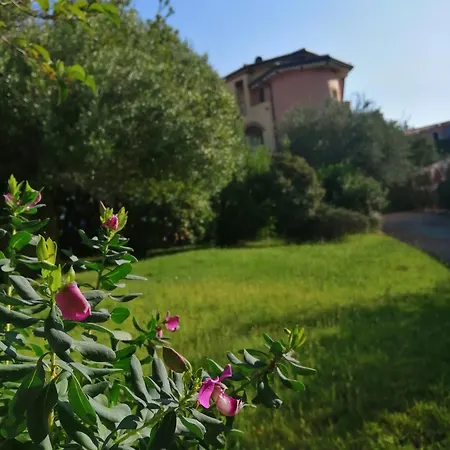 Penzion Tipica Sa Corte Oliena