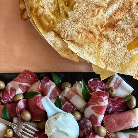 Värdshus Tipica Sa Corte *