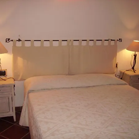 Värdshus Tipica Sa Corte