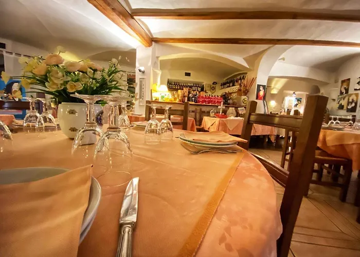 Inn Tipica Sa Corte Oliena