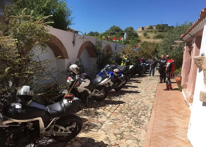 Tipica Sa Corte Oliena