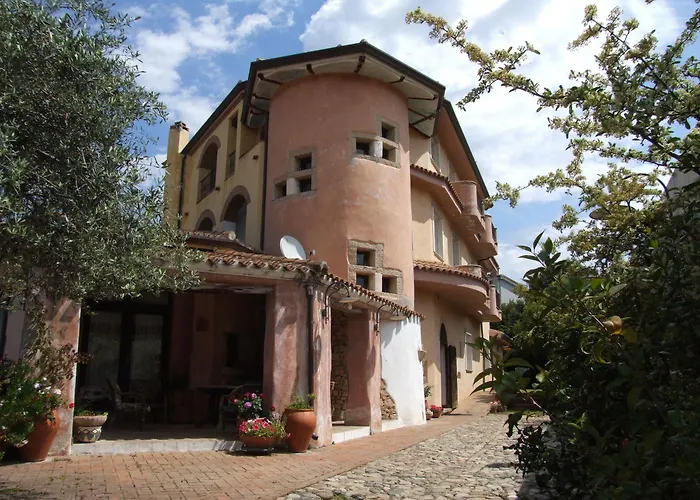 Tipica Sa Corte * Oliena